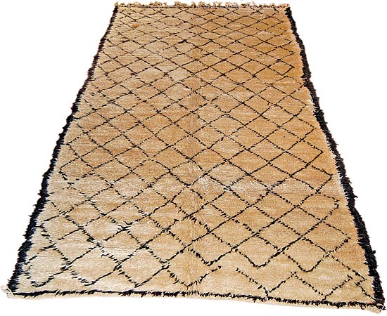 A 30-year-old Beni Ouarain tribal rug
