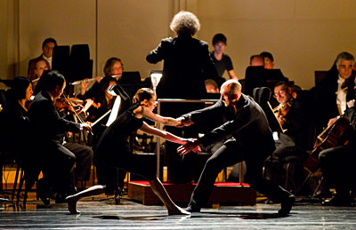 A scene from a performance by Hubbard Street Dance Chicago and the Chicago Symphony Orchestra