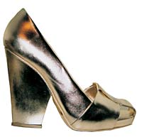 Amanda Shipp's gold shoe