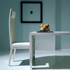 mezzo chair, Koost table and Dumas place mat by Hughes N'Cho-Allpot