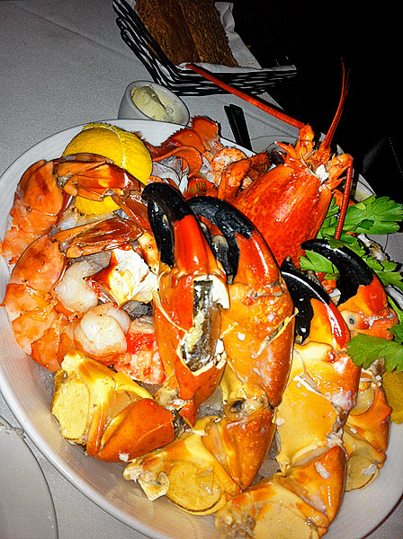 Shellfish Platter @ Chicago Cut Steakhouse – Chicago Magazine