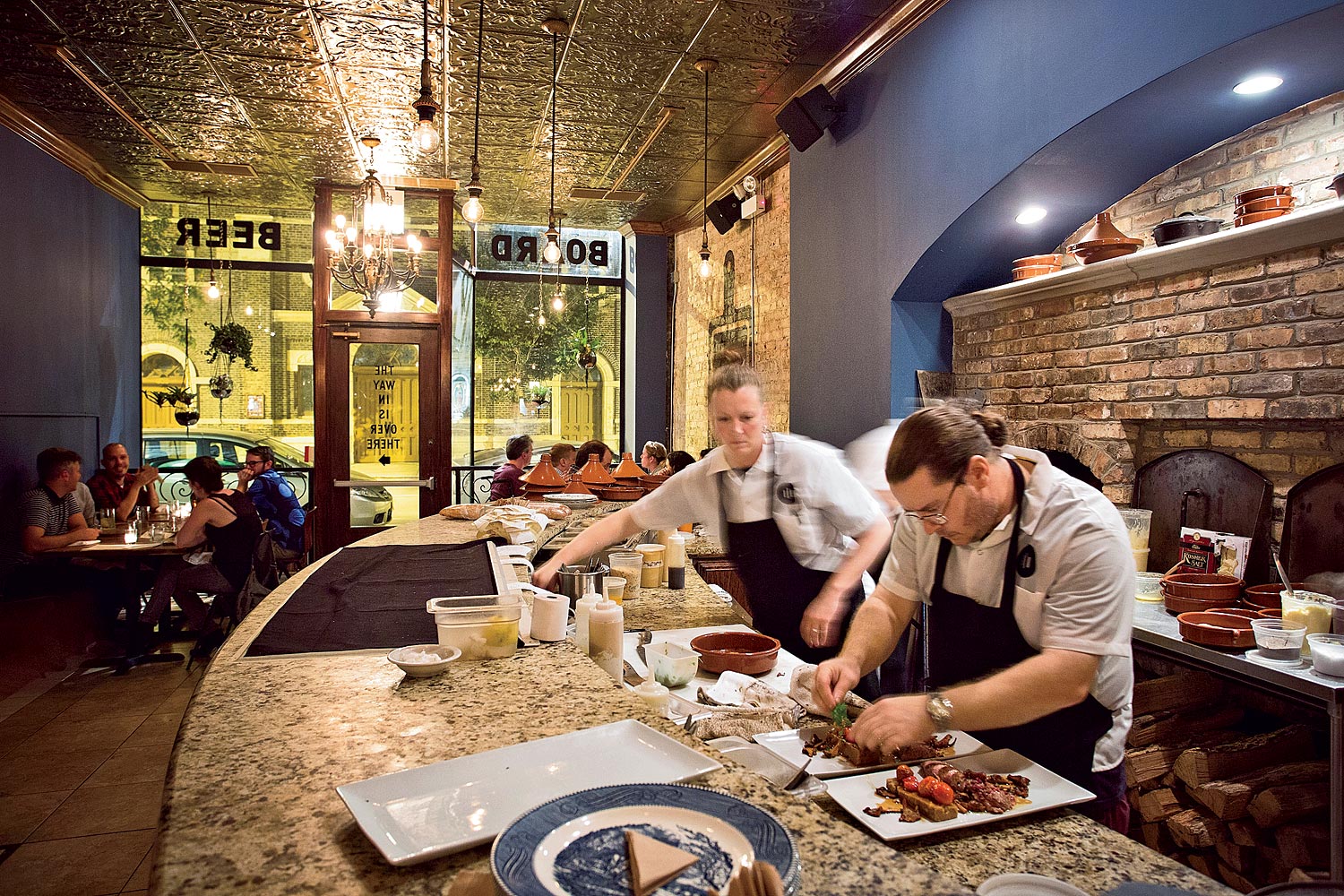 Great Places to Eat Late in Chicago – Chicago Magazine