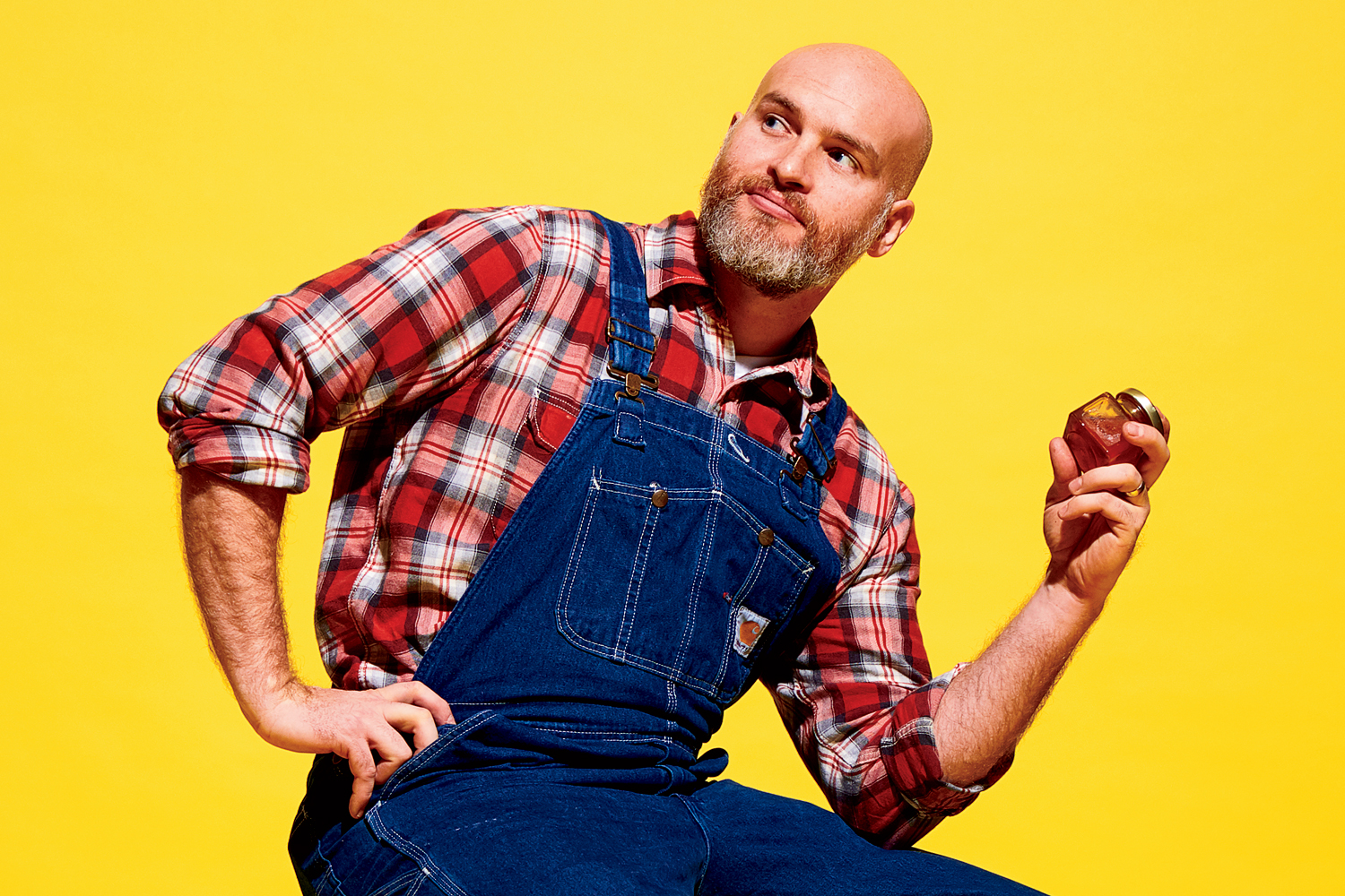 A StepbyStep Guide to Urban Beekeeping Chicago Magazine