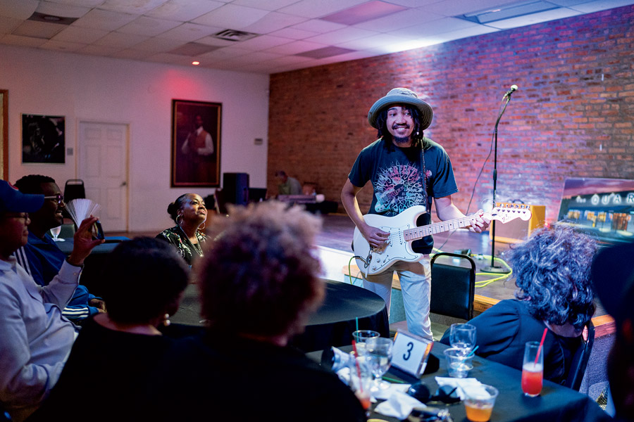 Guaranteed Fun Every Night Of The Week – Chicago Magazine