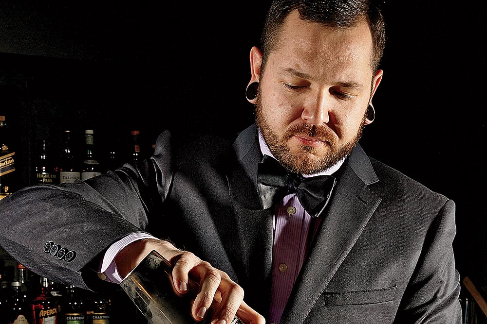 Charcoal Bar in River North Is the Place to Get Your Next Cocktail