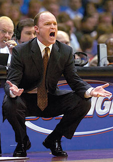 Skiles coaching a Bulls game