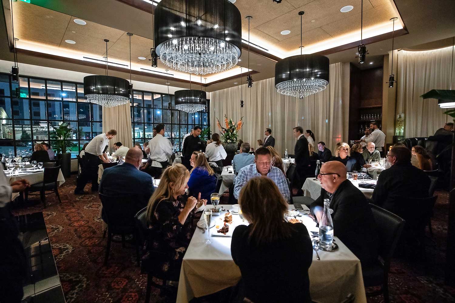 Truluck's Seafood, Steak & Crab House Opens in Rosemont – Chicago Magazine