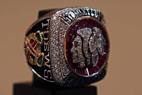 187 Stanley Cup Ring Photos & High Res Pictures - Getty Images