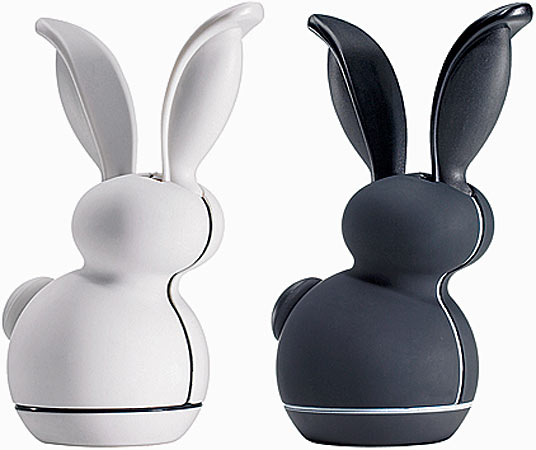 G'Rabbit salt and pepper grinders