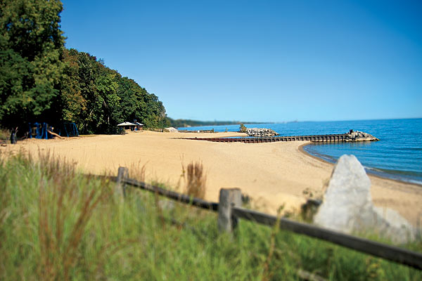 Sunrise Beach in Lake Bluff