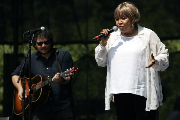 Mavis Staples and Jeff Tweedy at Lollapalooza 2010