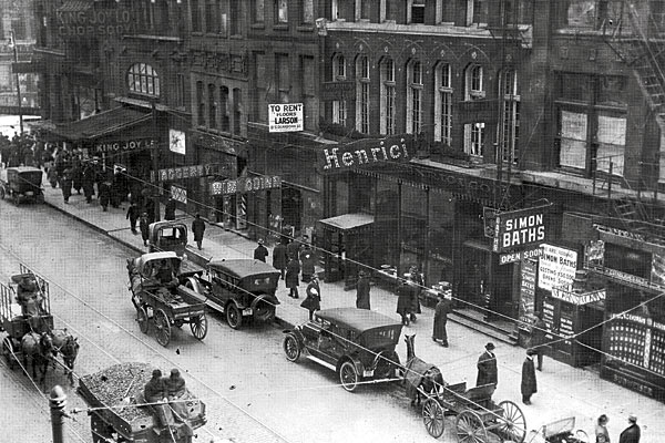 Henrici's, circa 1914