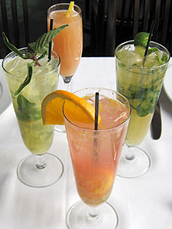 Low-calorie cocktails at Le Colonial