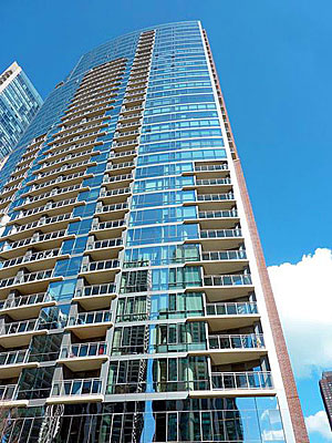 One of several new rental buildings in downtown Chicago