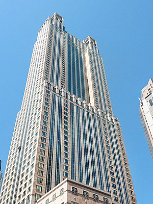 Bloomingdale's building
