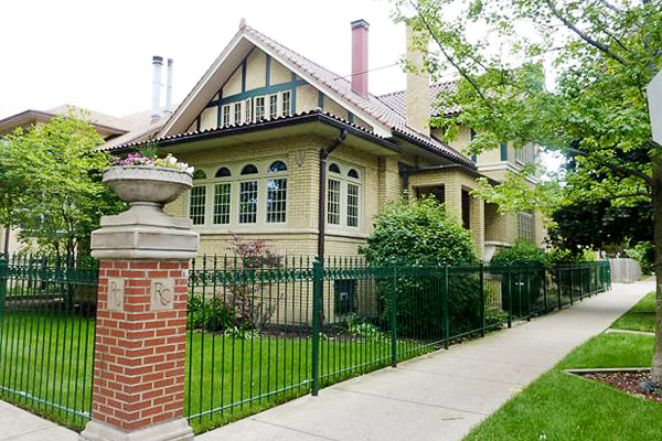 Ravenswood Gardens house