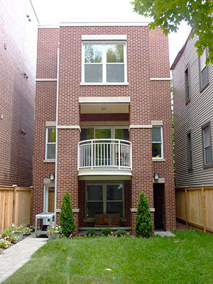 A foreclosed house in Lakeview