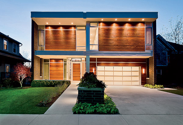 Architect Jeffrey Funke designed the crisply contemporary house. 