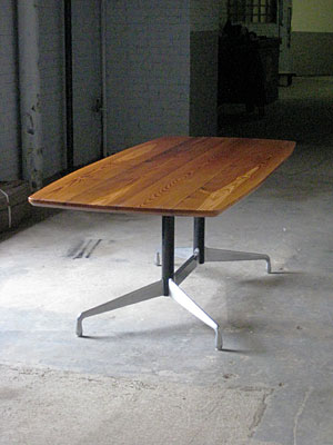 A table by Ray Doeksen