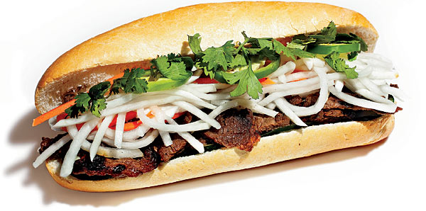 Bulgogi (Korean ribe-eye steak) bánh mì