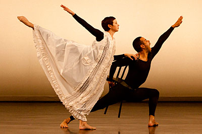 A scene from Merce Cunningham Dance Company's 'Antic Meet'