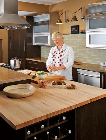 Wood Countertops Pros And Cons, Oiling Butcher Block Countertops
