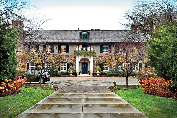 A Lake Forest mansion