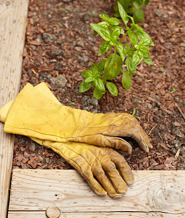 LONG LEATHER GARDENING GLOVES