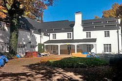 A neighboring Glencoe home that was sold in August