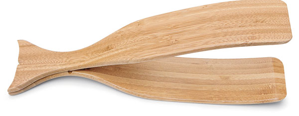 Design House Stockholm’s Whale tongs of jamjuree wood 