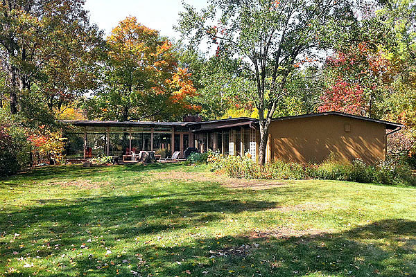 A Keck & Keck house in Flossmoor