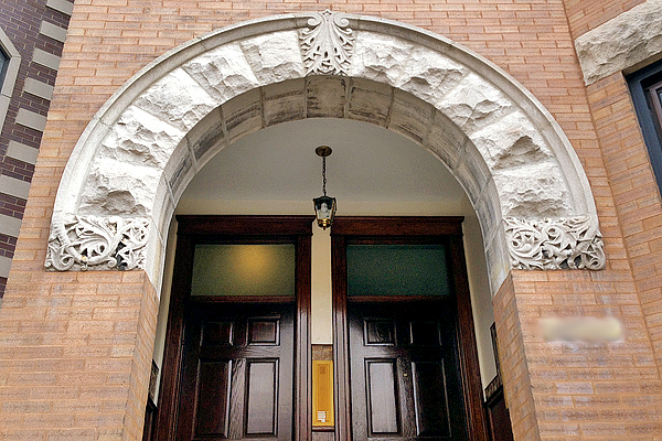 The Wrigleyville home's front entrance