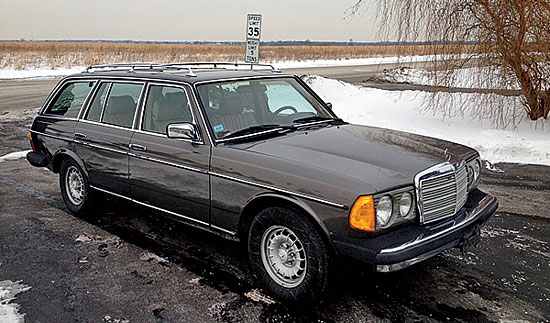 1985 Mercedes station wagon