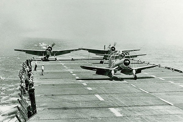 Fighter planes land on the Sable