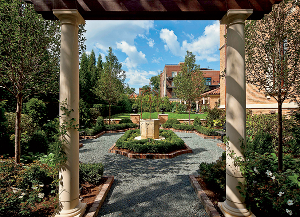 Lincoln Park mansion exterior