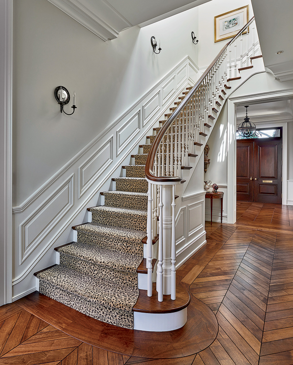 Lincoln Park mansion stairway