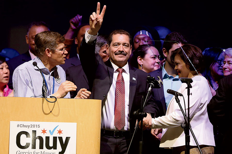 Jesús “Chuy” García forces Rahm Emanuel into a mayoral runoff
