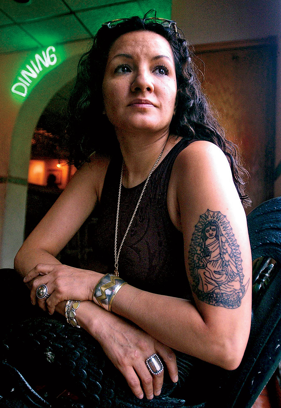 Sandra Cisneros publishes ‘The House on Mango Street’