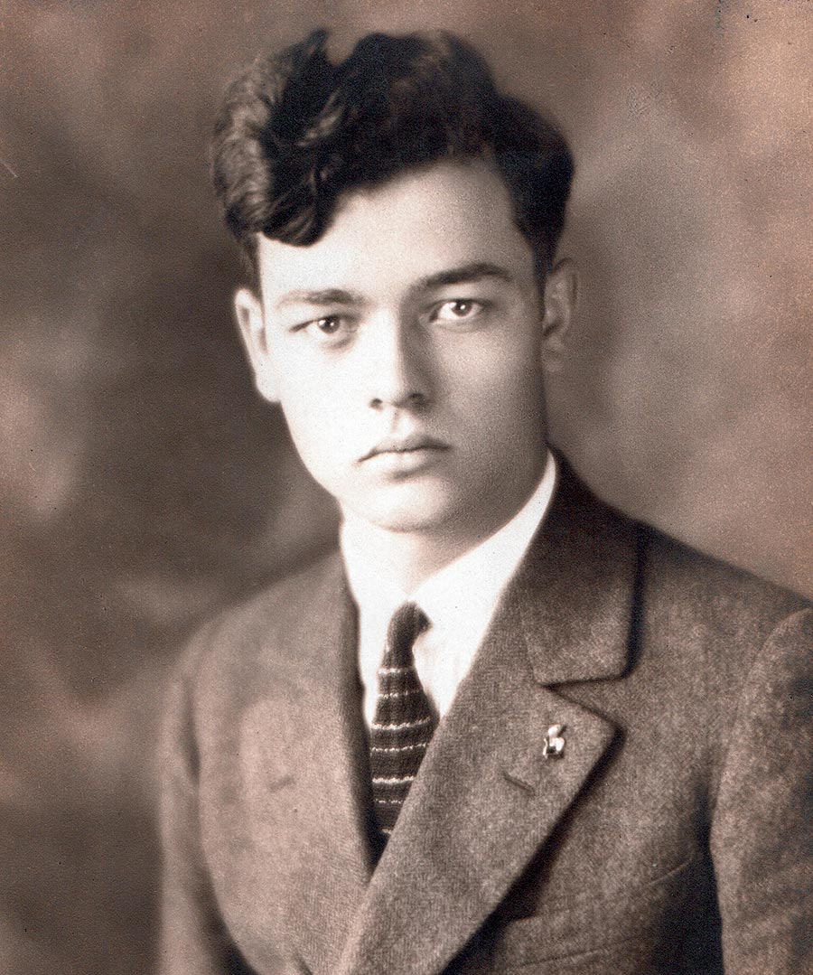 A photo of the artist as a young man