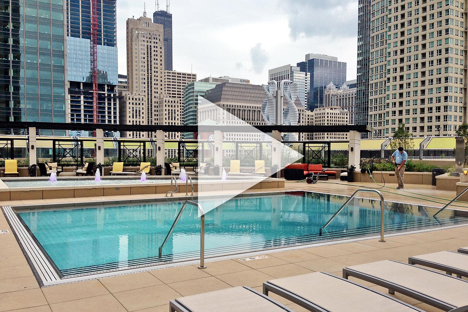 Here's Why People Want to Live at AMLI River North – Chicago Magazine