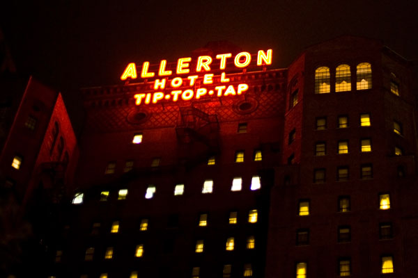 Allerton Tip Top Tap Chicago