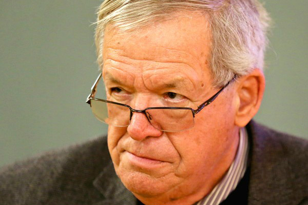 Dennis Hastert