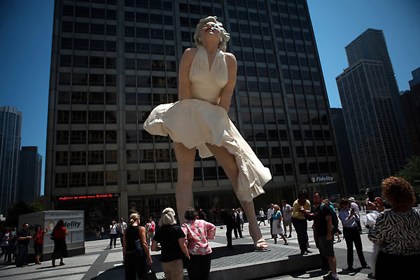 Chicago Marilyn Monroe Sculpture J. Seward Johnson
