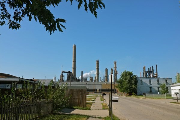 Roxana Illinois refinery