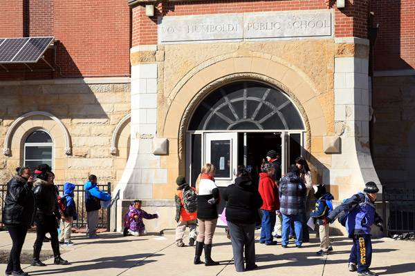 Von Humboldt School closing