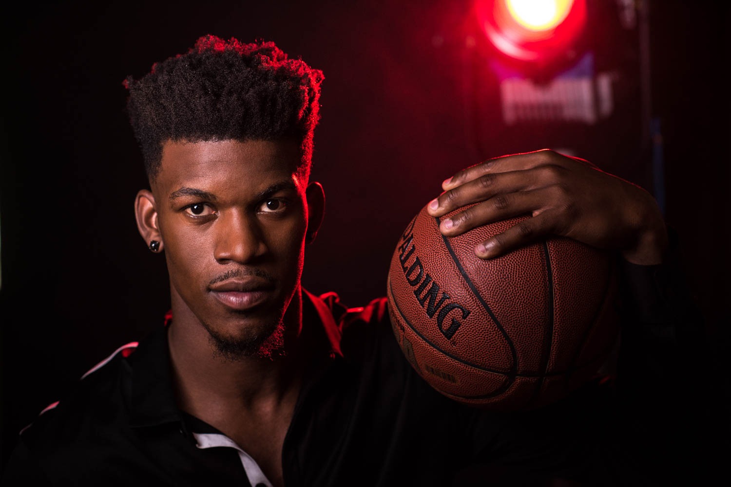 Jimmy Butler brings laughs to NBA's media day with new look