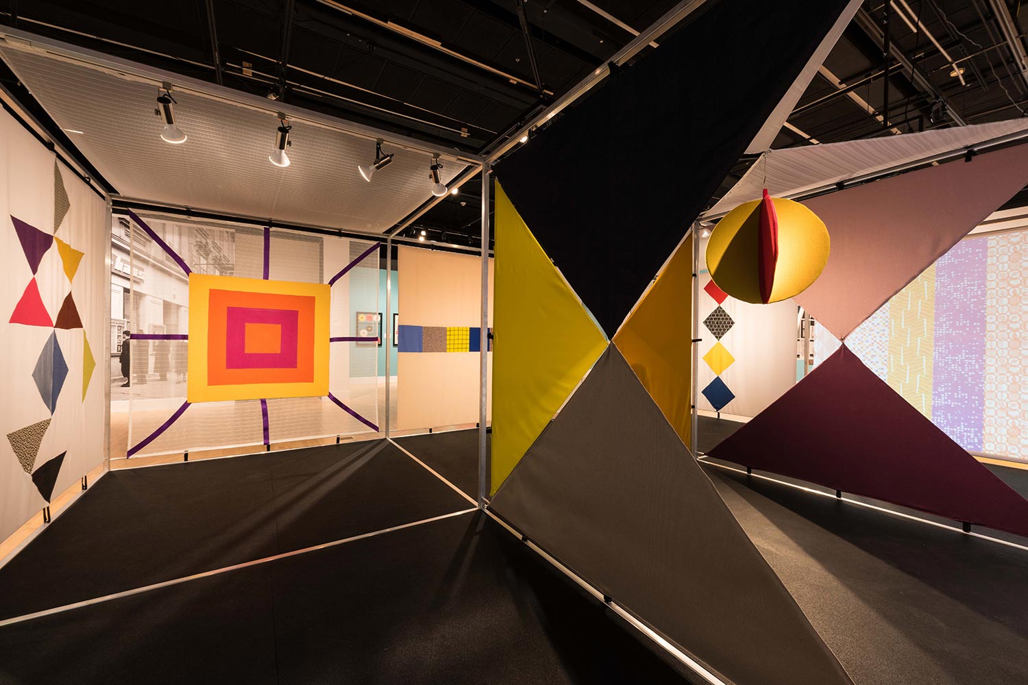 UMBC's Center for Art, Design and Visual Culture's 2018 installation of ‘A Designed Life,’ featuring The Knoll Pavilion’s “Textiles from the USA” Curated by Professor Peggy Re.