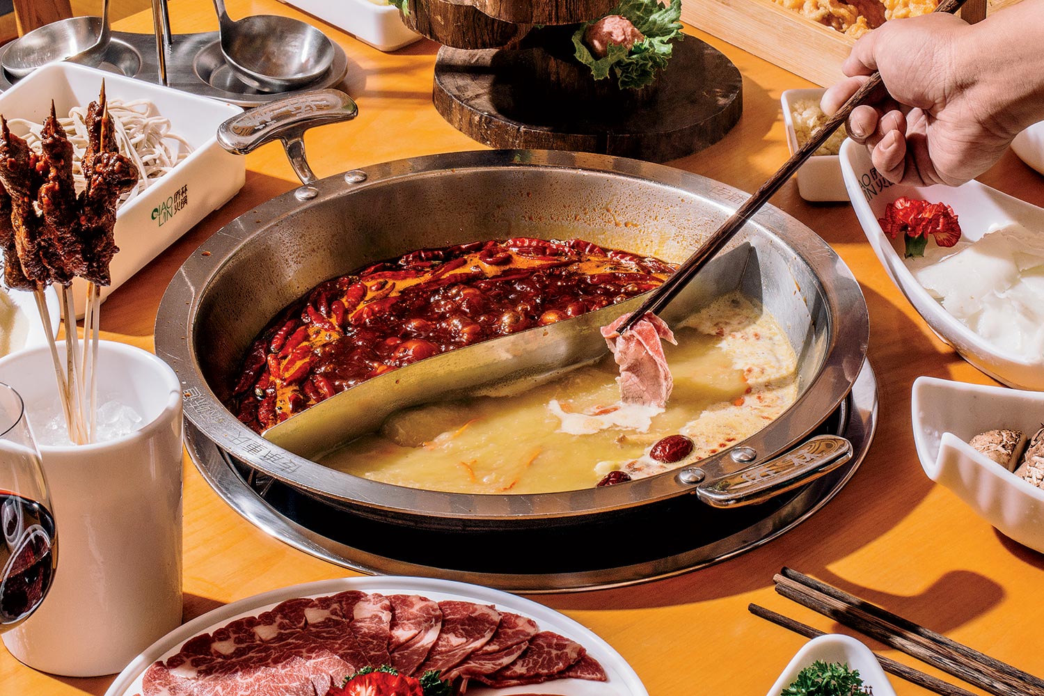 This Hot Pot Restaurant Is Pure Gold – Chicago Magazine