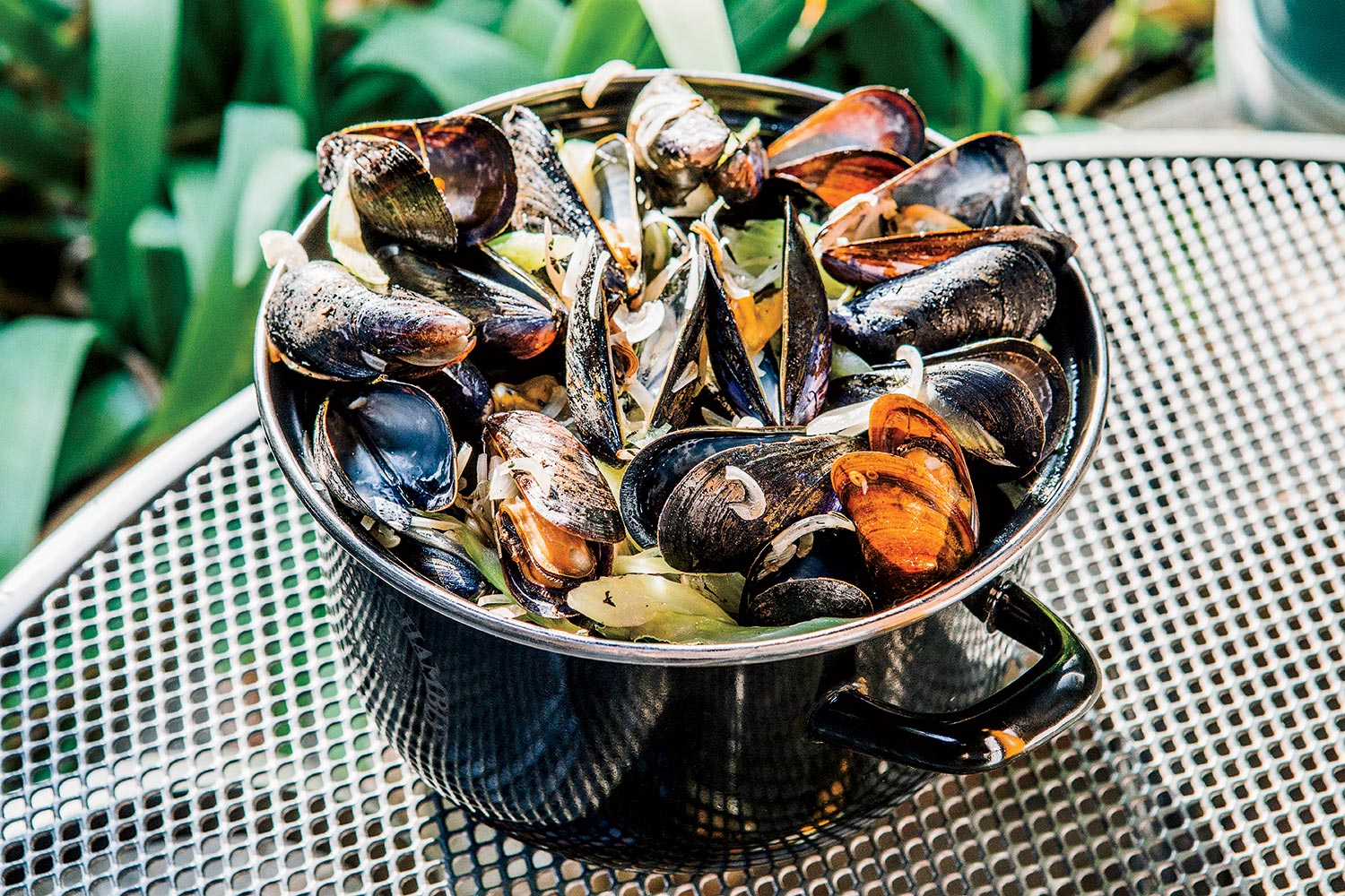 Hopleaf’s Belgian-Style Mussels in Beer