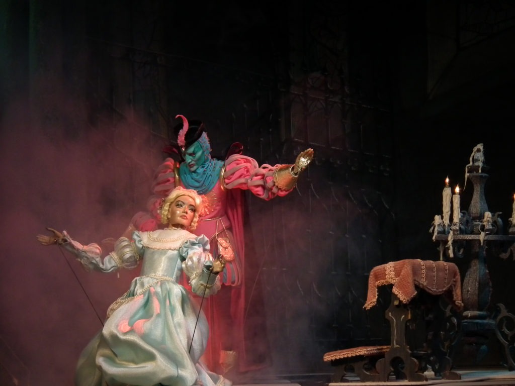A Chicago Puppet Tradition Lives on at Opera in Focus Chicago Magazine